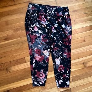 Lane Bryant LIVI Active yoga pants. 22/24